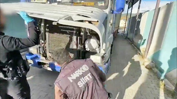 Foto - Yok yok... Bu kaçakçı level atlamış: Burayı yol geçen hanı mı sandın?