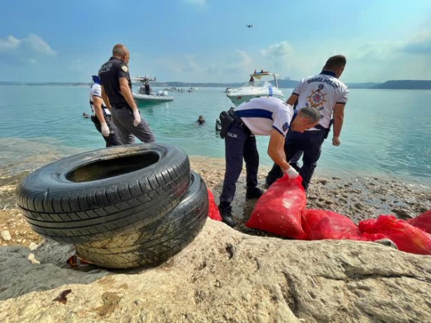 Foto - Yok yok! Seyhan Gölü’nden neler çıktı neler