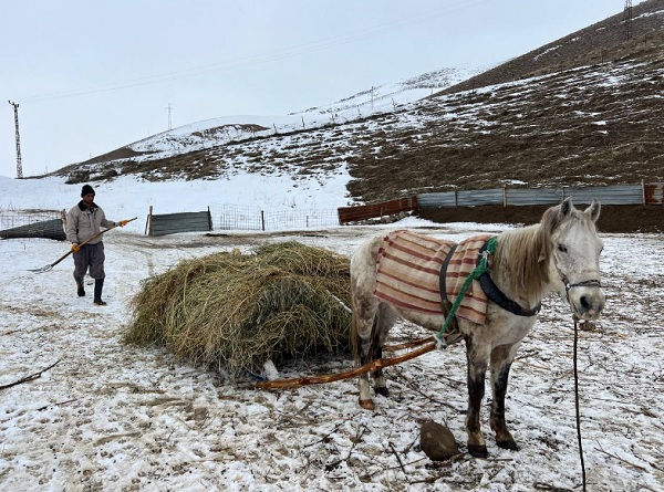 Foto - Yokluktan İran’dan transfer etti! 85 milyon kişi var ama kimse yanaşmıyor