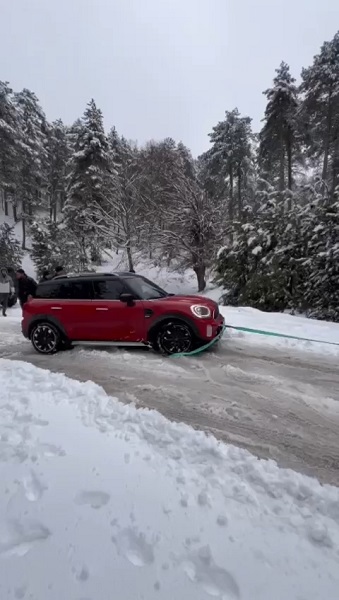 Foto - Yol adeta buz pistine döndü! 