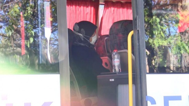 Foto - Yol kenarında 'cenaze taşıma' tartışması! İBB'nin aracı hareket etmedi