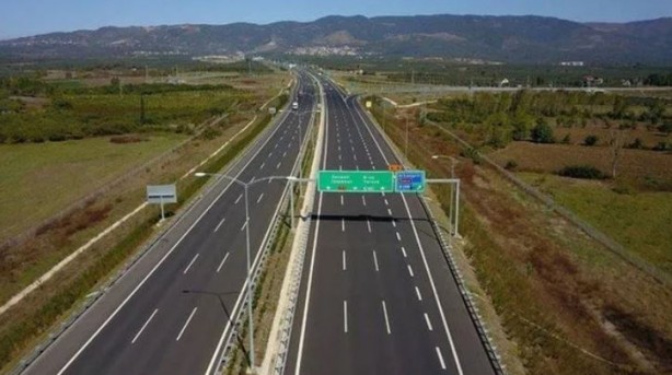 Foto - Yol kenarındaki beyaz levhalar ne işe yarar?