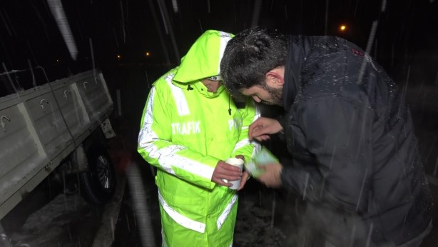 Foto - Yola çıkacak olanlar dikkat! Bolu'da polis ekipleri teyakkuza geçti! 