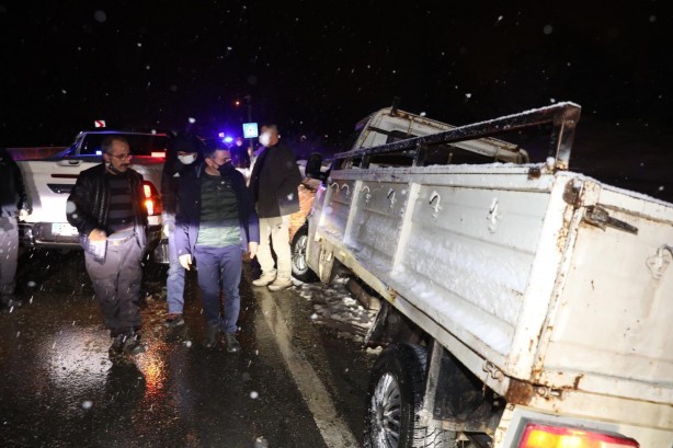 Foto - Yola çıkacak olanlar dikkat! Bolu'da polis ekipleri teyakkuza geçti! 