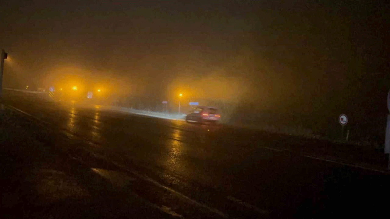 Yola çıkacaklar aman dikkat! Bolu Dağı'nı etkisi altına aldı