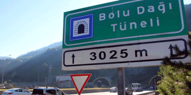 Yola çıkacaklar dikkat! Bolu Dağı'nda etkili oluyor