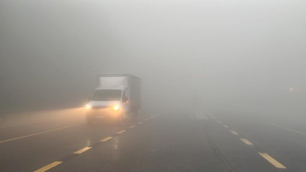 Foto - Yola çıkacaklar dikkat! Bolu Dağı’nda göz gözü görmüyor