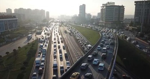 Foto - Yola çıkacaklar dikkat! İstanbul'da kısıtlama öncesi yoğun trafik