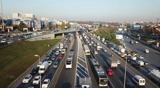 Foto - Yola çıkacaklar dikkat! İstanbul'da kısıtlama öncesi yoğun trafik
