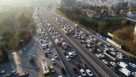 Foto - Yola çıkacaklar dikkat! İstanbul'da kısıtlama öncesi yoğun trafik