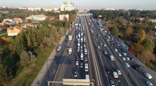 Foto - Yola çıkacaklar dikkat! İstanbul'da kısıtlama öncesi yoğun trafik