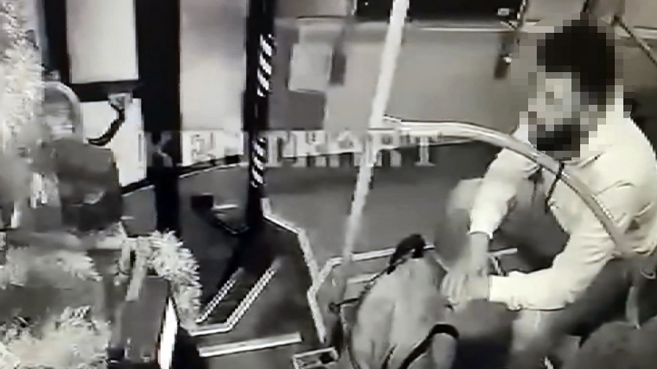 Foto - Yolcu midibüs şoförünün cüzdanını çaldı