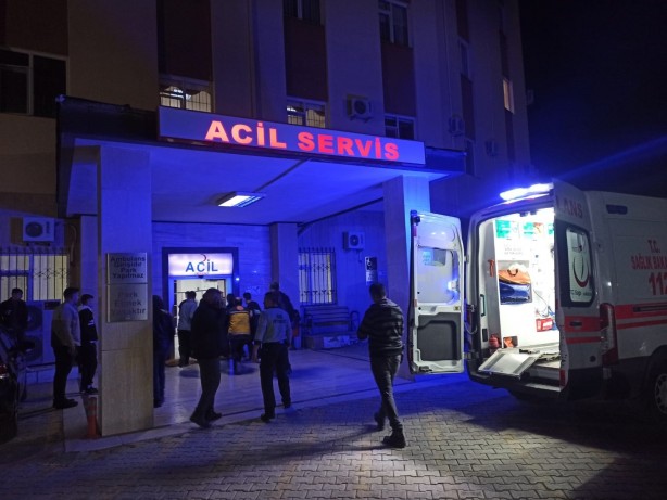 Foto - Yolcu otobüsü ile otomobil çarpıştı! Feci kazada komiser yardımcısı öldü, oğlu yaralandı