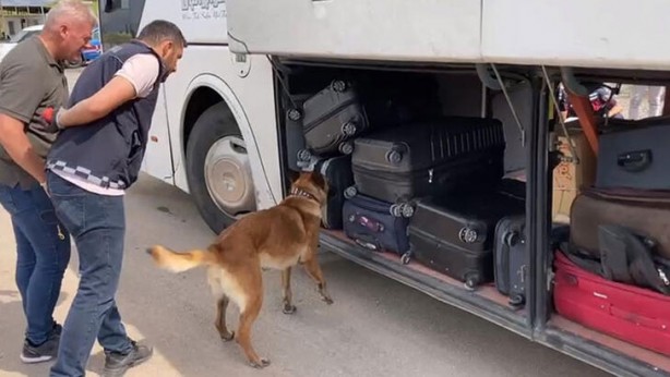 Foto - Yolcu otobüsünde bulundu! Cips kutusundan çıkan şoke etti