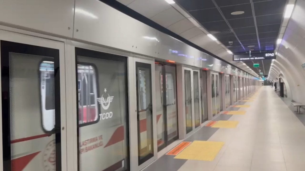 Foto - Yolcu sayısı milyarları aştı: Raylı sistemler dünya nüfusuyla yarışıyor!