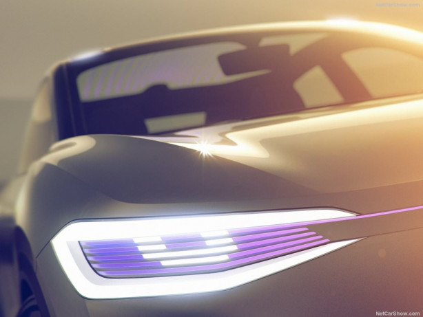 Foto - Yolların yeni yıldızı: 2017 Volkswagen ID Crozz Concept
