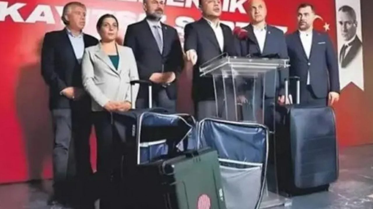 Foto - Yolsuz Eko’nun Jammer kılıfı mahkemede patladı! Sanık Ahmet Çiçek itiraf etti: "Valizler ağzına kadar parayla doluydu"
