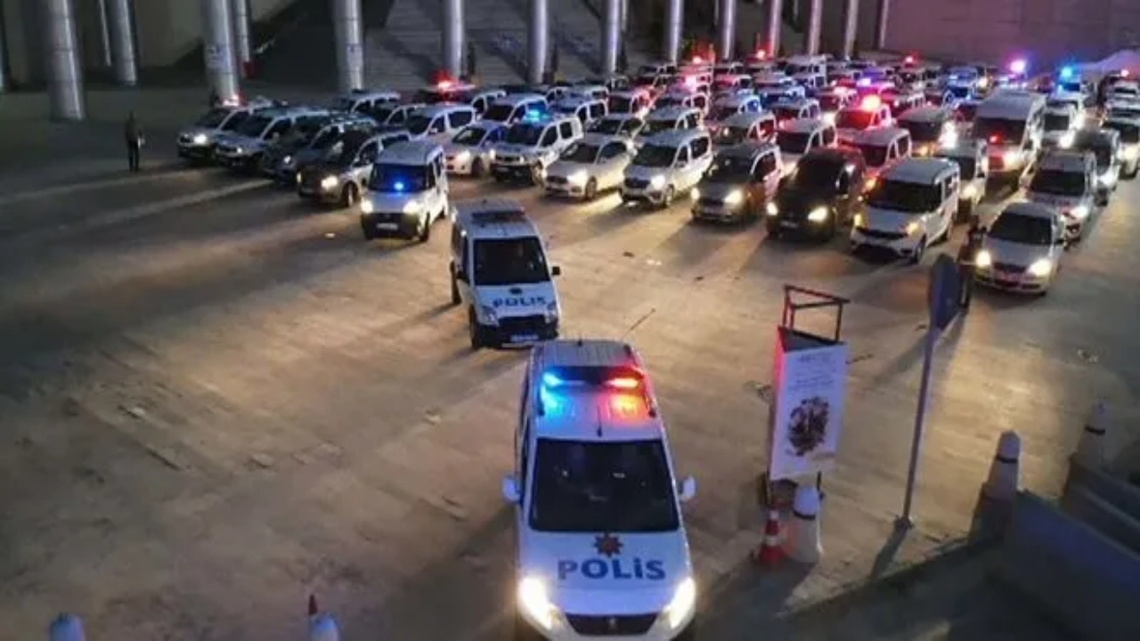 Foto - Yolsuzluktan gözaltına alınmıştı! CHP’li Tunç Soyer’le ilgili flaş gelişme