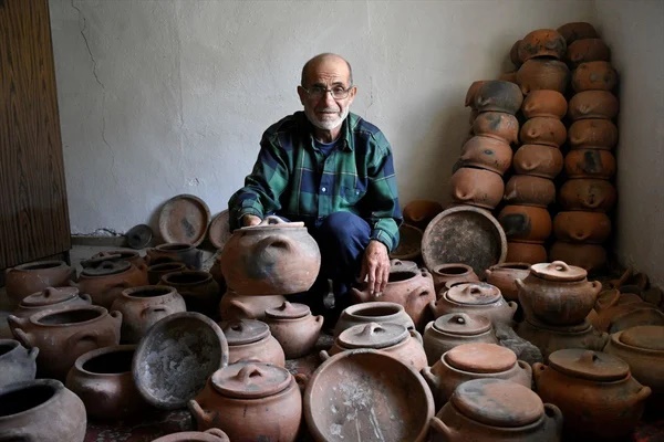 Foto - Yolu olmayan yerden alıp yapıyorlar! Tanesini 80 TL'ye satıyorlar