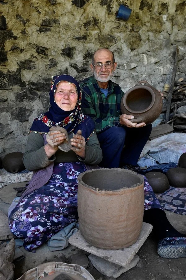 Foto - Yolu olmayan yerden alıp yapıyorlar! Tanesini 80 TL'ye satıyorlar