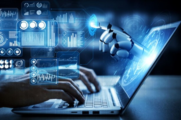 Foto - Yöneticiler çalışanlarını yapay zekayla değiştirmek istiyor