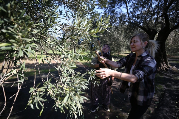 Foto - Yöneticiliği bırakıp bu işe başladı... Şimdi dünyaya satıyor