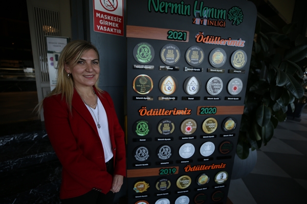 Foto - Yöneticiliği bırakıp bu işe başladı... Şimdi dünyaya satıyor