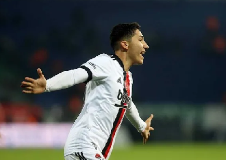 Foto - Yönetim kötü haberi verdi! Beşiktaş’ta tarihi değişim! 10 isim gidiyor, 10 isim geliyor: 