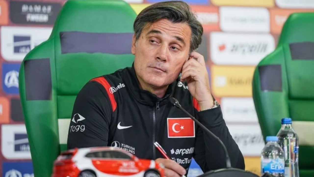 Yönetimden olumsuz cevap! Montella'dan Fenerbahçe'ye şart