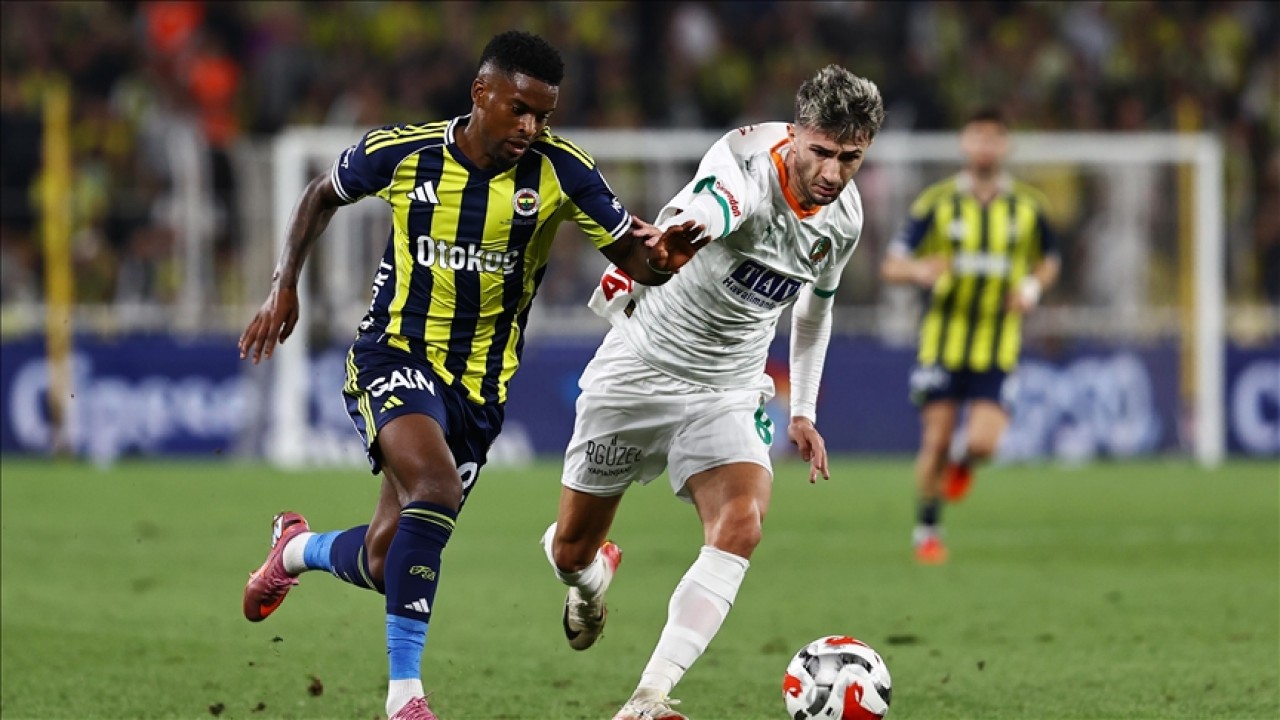 Foto - Yönetimi kurulu ile birlikte gidiyorlar Ali Koç yine bir şeyler deniyor