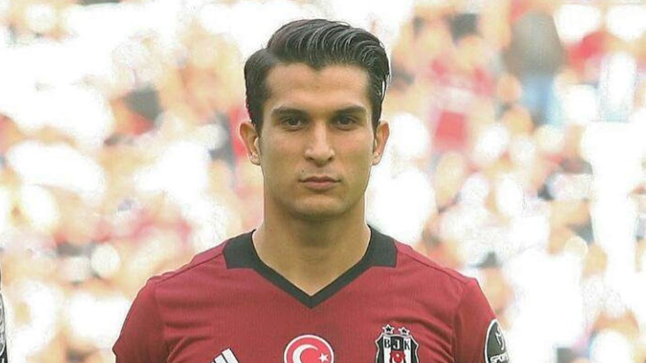 Yönetimin vefasızlığına mukabelede bulunmadı... Necip Uysal'dan emeklilik kararı