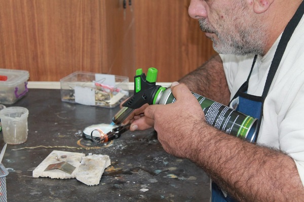 Foto - Yöre halkının ekonomisine katkı sağlıyor! Yıllarca çıra diye yakıldı bakın gerçekte neymiş