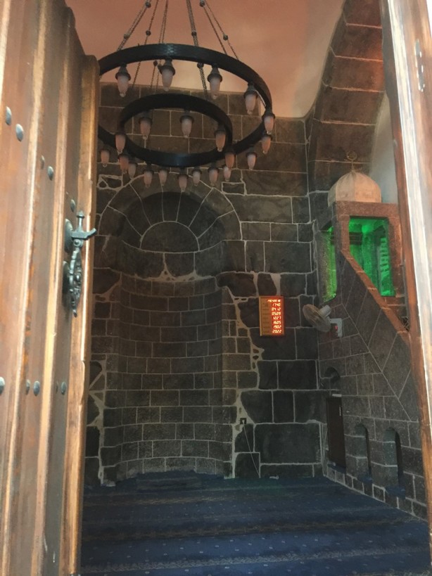 Foto - Yöreye ayrı bir güzellik katıyor: Hz. Ömer Camii - Diyarbakır