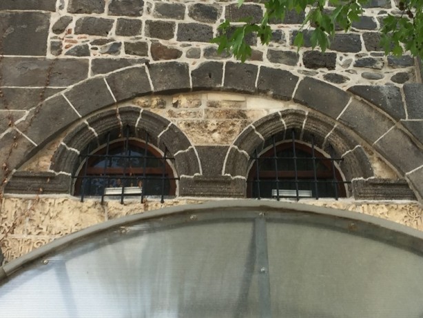 Foto - Yöreye ayrı bir güzellik katıyor: Hz. Ömer Camii - Diyarbakır