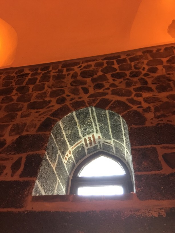 Foto - Yöreye ayrı bir güzellik katıyor: Hz. Ömer Camii - Diyarbakır
