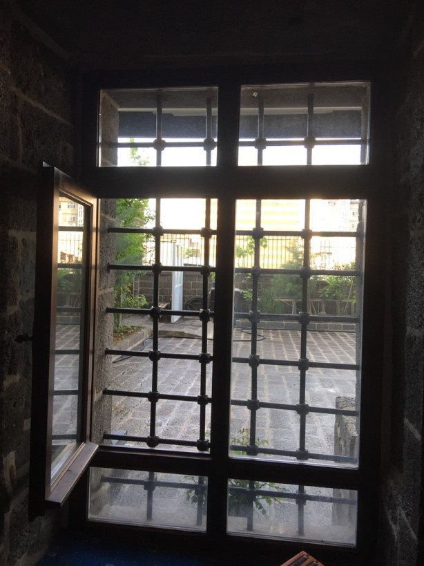 Foto - Yöreye ayrı bir güzellik katıyor: Hz. Ömer Camii - Diyarbakır