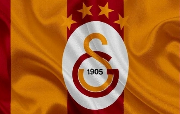 Youtuber Fatih Altaylı Galatasaray’ı kaynatmaya kararlı! Yönetim hala sessiz…’Karaborsa' iddialarında 3 ismi hedef gösterdi