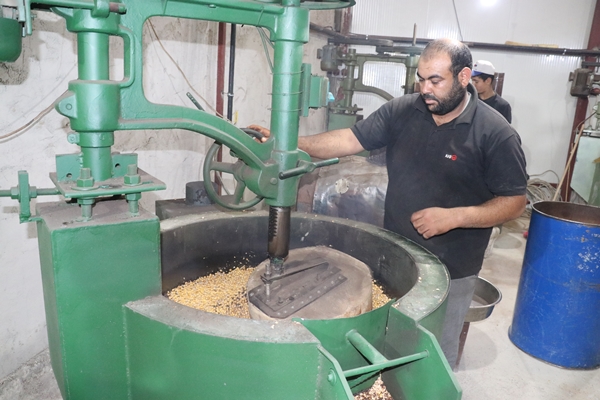 Foto - Yozgat'ta kurdu... Türkiye'nin dört bir tarafına gönderiyor