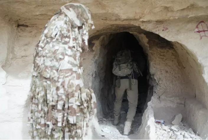 Foto - YPG/PKK’nın inlerine girildi! Münbiç’te mağara ve tünellerde terörist avı