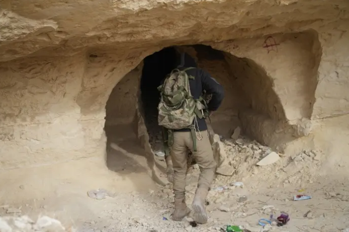 Foto - YPG/PKK’nın inlerine girildi! Münbiç’te mağara ve tünellerde terörist avı