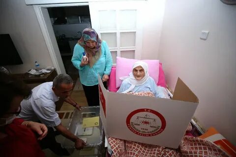 Foto - YSK açıkladı! Sağlık raporu olmayan oy kullanamayacak