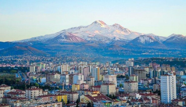Foto - YSK'nın kararı Resmi Gazete'de! Hangi il kaç vekil çıkaracak?