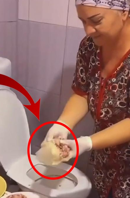 Yuh artık! İğrenç olay! Klozetin taharet musluğunda bunu yaptı