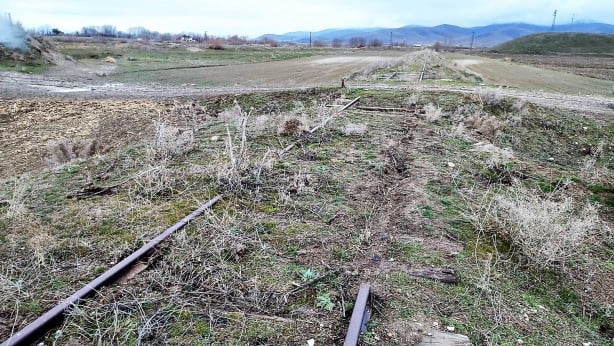 Yuh olsun size! Osmanlı dönemi demiryolu raylarına dadandılar