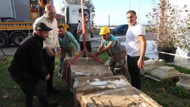 Foto - Yüksekliği tam 2 buçuk metre! Yerin altından çıkınca hemen yetkilileri aradılar