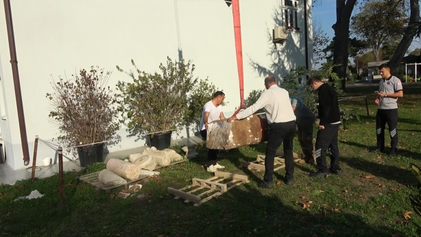 Foto - Yüksekliği tam 2 buçuk metre! Yerin altından çıkınca hemen yetkilileri aradılar