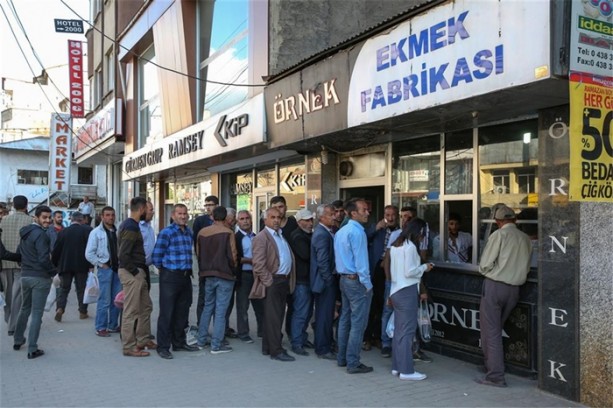 Foto - Yüksekova yaralarını sarmaya başladı