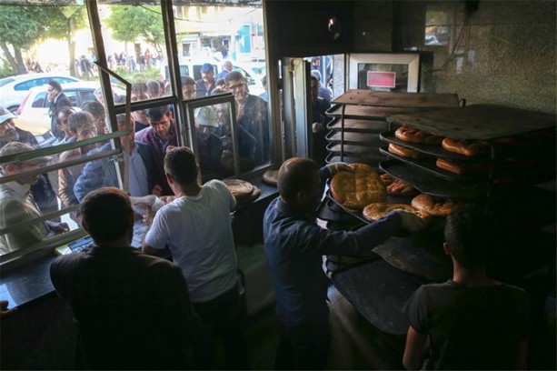 Foto - Yüksekova yaralarını sarmaya başladı