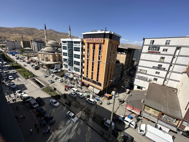 Yüksekova'da fahiş kiraya isyan!