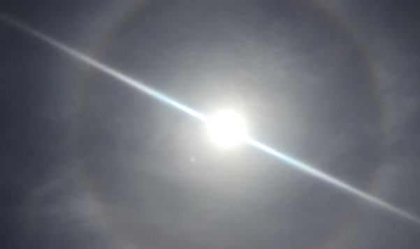 Foto - Yüksekova'da gökyüzünde beliren hale büyüledi!